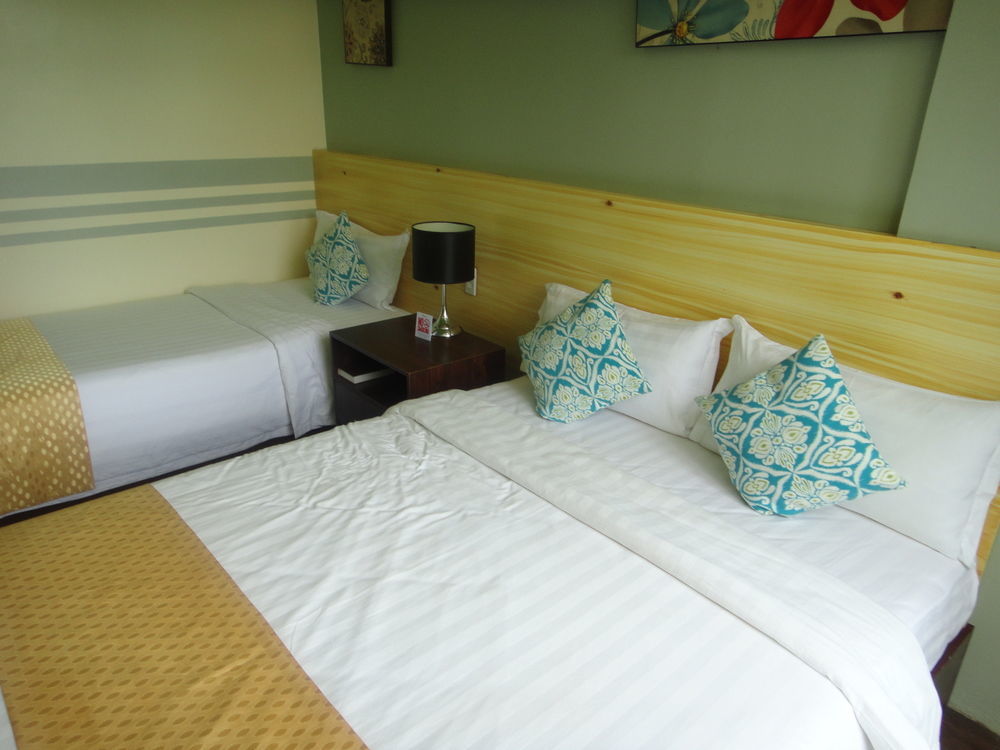 Aziza Paradise Hotel Puerto Princesa Zewnętrze zdjęcie