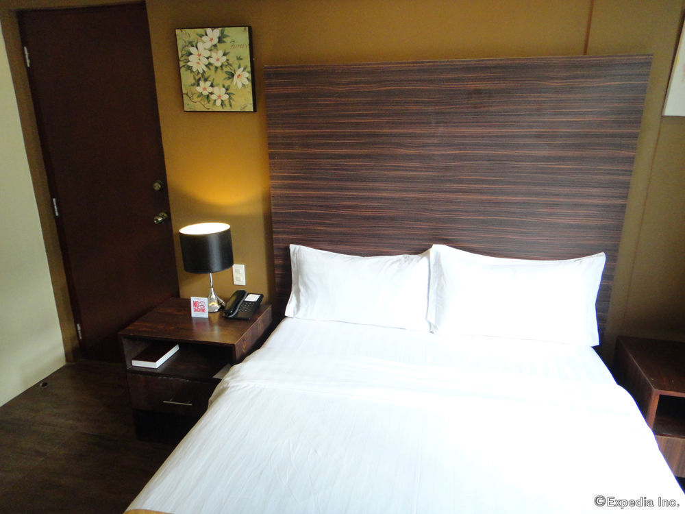 Aziza Paradise Hotel Puerto Princesa Zewnętrze zdjęcie
